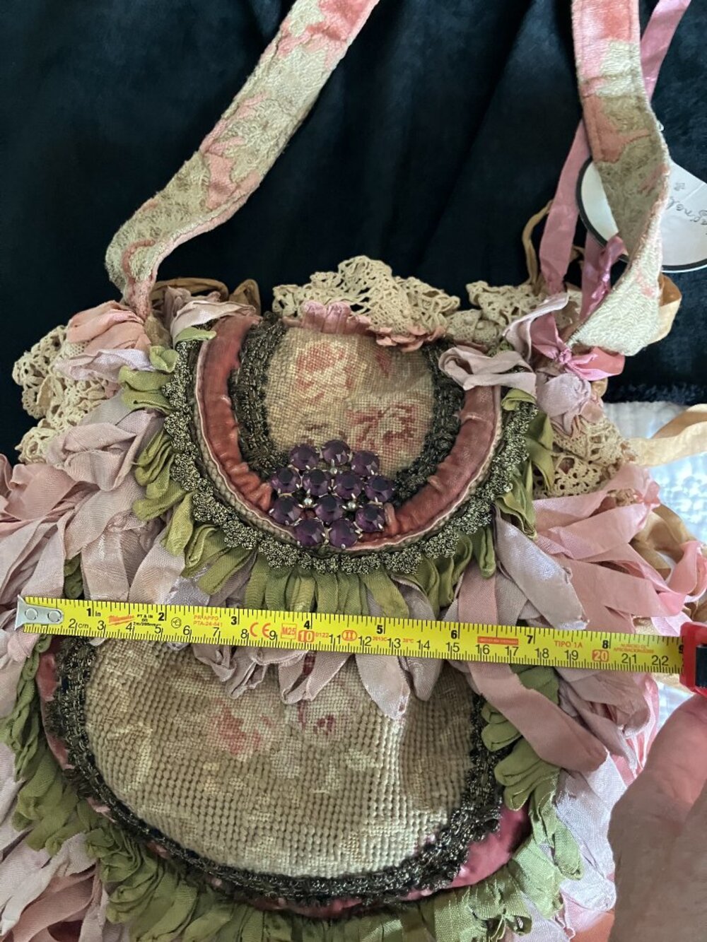 Magnolia Pearl Vintage Bag - Picture 11 of 13